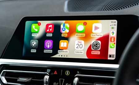 2022 BMW 2 Series 220i Coupé (UK-Spec) Central Console Wallpapers 450x275 (70)