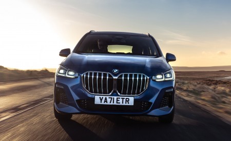 2022 BMW 2 Series 223i Active Tourer (UK-Spec) Front Wallpapers 450x275 (5)
