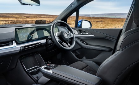 2022 BMW 2 Series 223i Active Tourer (UK-Spec) Interior Wallpapers 450x275 (33)