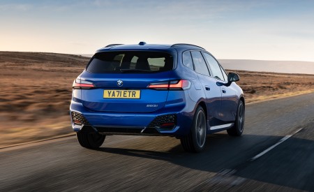 2022 BMW 2 Series 223i Active Tourer (UK-Spec) Rear Wallpapers 450x275 (10)