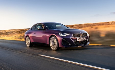 2022 BMW 2 Series M240i Coupé (UK-Spec) Front Three-Quarter Wallpapers 450x275 (12)