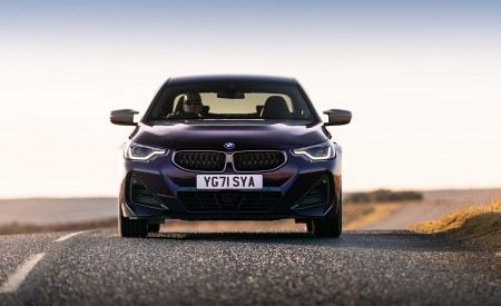 2022 BMW 2 Series M240i Coupé (UK-Spec) Front Wallpapers 450x275 (15)