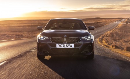 2022 BMW 2 Series M240i Coupé (UK-Spec) Front Wallpapers 450x275 (2)
