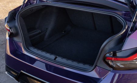 2022 BMW 2 Series M240i Coupé (UK-Spec) Trunk Wallpapers 450x275 (39)