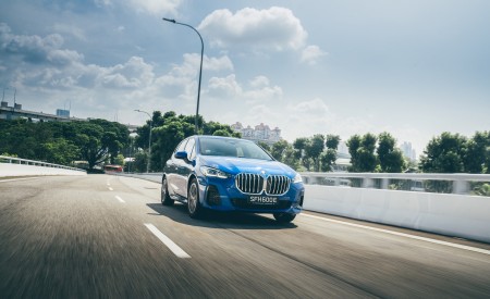 2022 BMW 218i Active Tourer M Sport Launch Edition Front Wallpapers 450x275 (9)