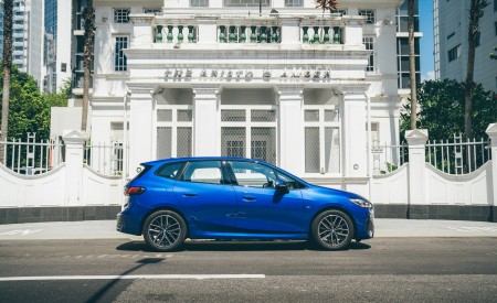 2022 BMW 218i Active Tourer M Sport Launch Edition Side Wallpapers 450x275 (31)