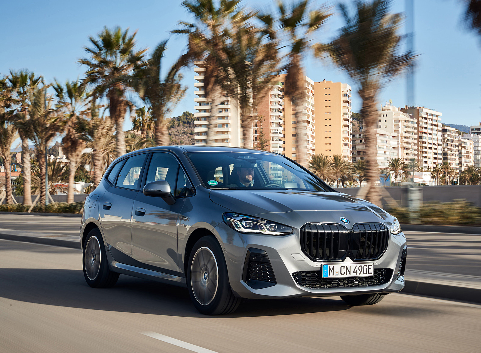 2022 BMW 230e Active Tourer Front Three-Quarter Wallpapers  (8)