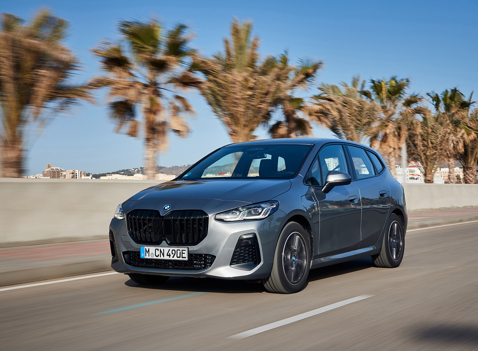 2022 BMW 230e Active Tourer Front Three-Quarter Wallpapers (9)