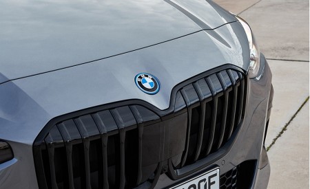 2022 BMW 230e Active Tourer Grille Wallpapers 450x275 (89)