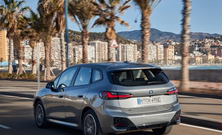 2022 BMW 230e Active Tourer Rear Three-Quarter Wallpapers  450x275 (11)