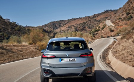 2022 BMW 230e Active Tourer Rear Wallpapers 450x275 (29)