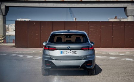 2022 BMW 230e Active Tourer Rear Wallpapers 450x275 (82)