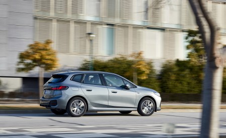 2022 BMW 230e Active Tourer Side Wallpapers  450x275 (38)