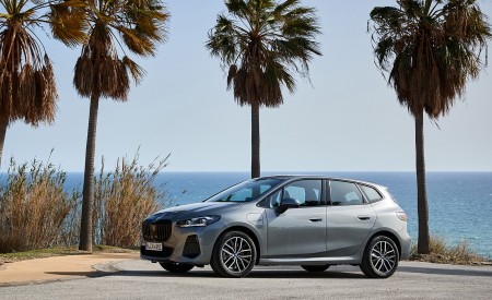 2022 BMW 230e Active Tourer Side Wallpapers 450x275 (69)