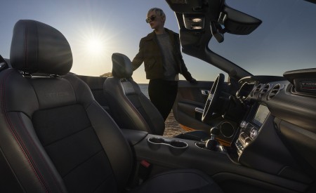 2022 Ford Mustang California Special Interior Wallpapers  450x275 (23)