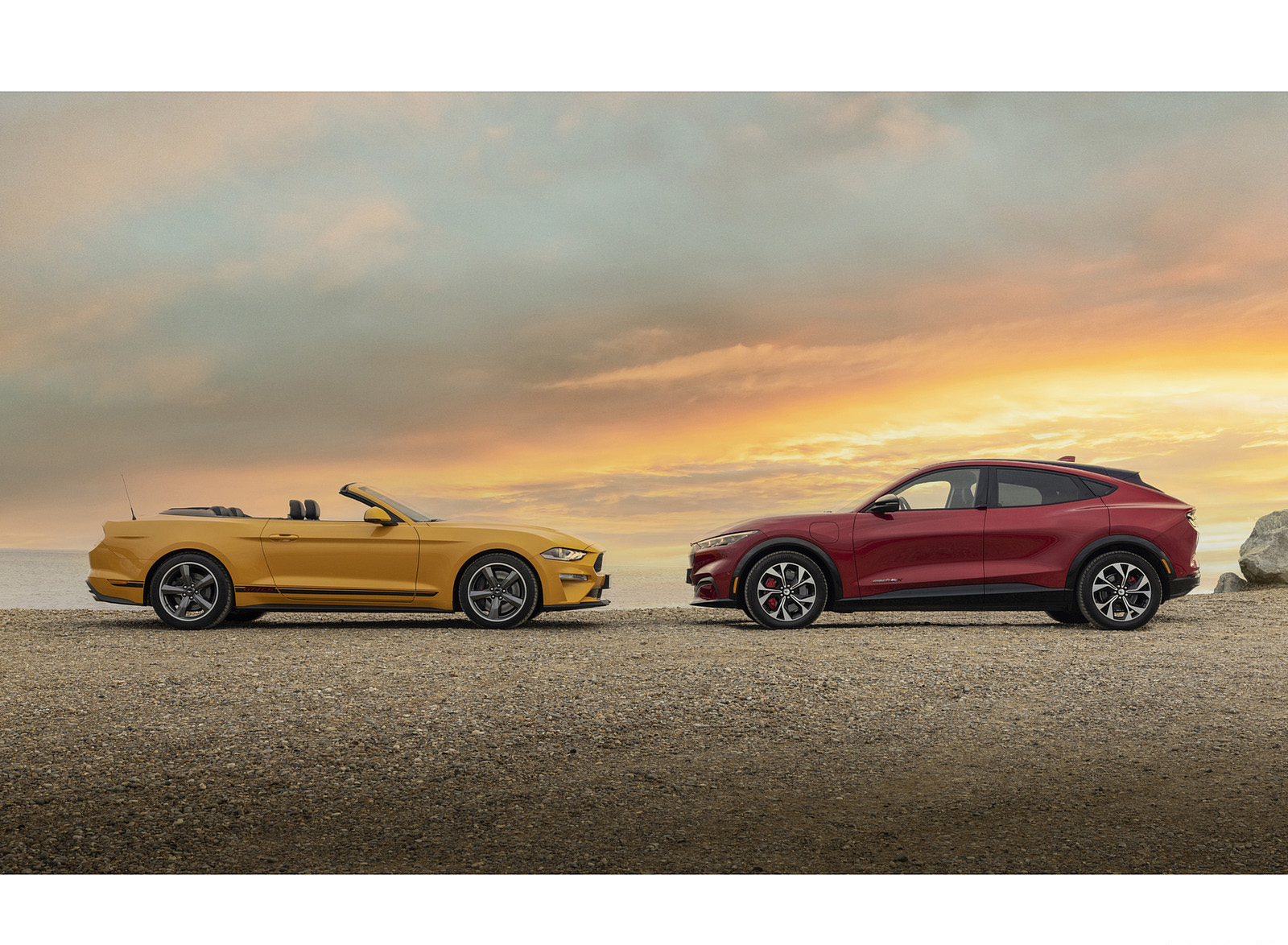 2022 Ford Mustang California Special Side Wallpapers (13)