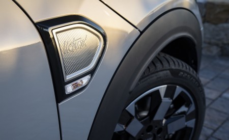 2022 MINI Cooper S Countryman ALL4 Untamed Edition Detail Wallpapers 450x275 (82)