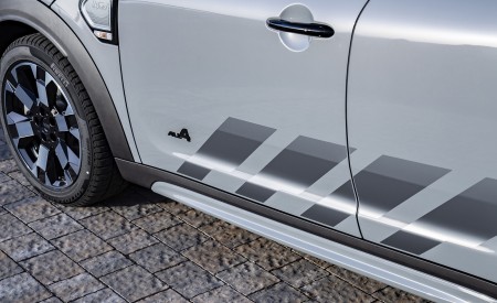 2022 MINI Cooper S Countryman ALL4 Untamed Edition Detail Wallpapers 450x275 (81)