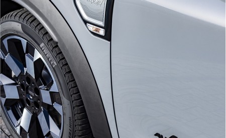 2022 MINI Cooper S Countryman ALL4 Untamed Edition Detail Wallpapers 450x275 (78)