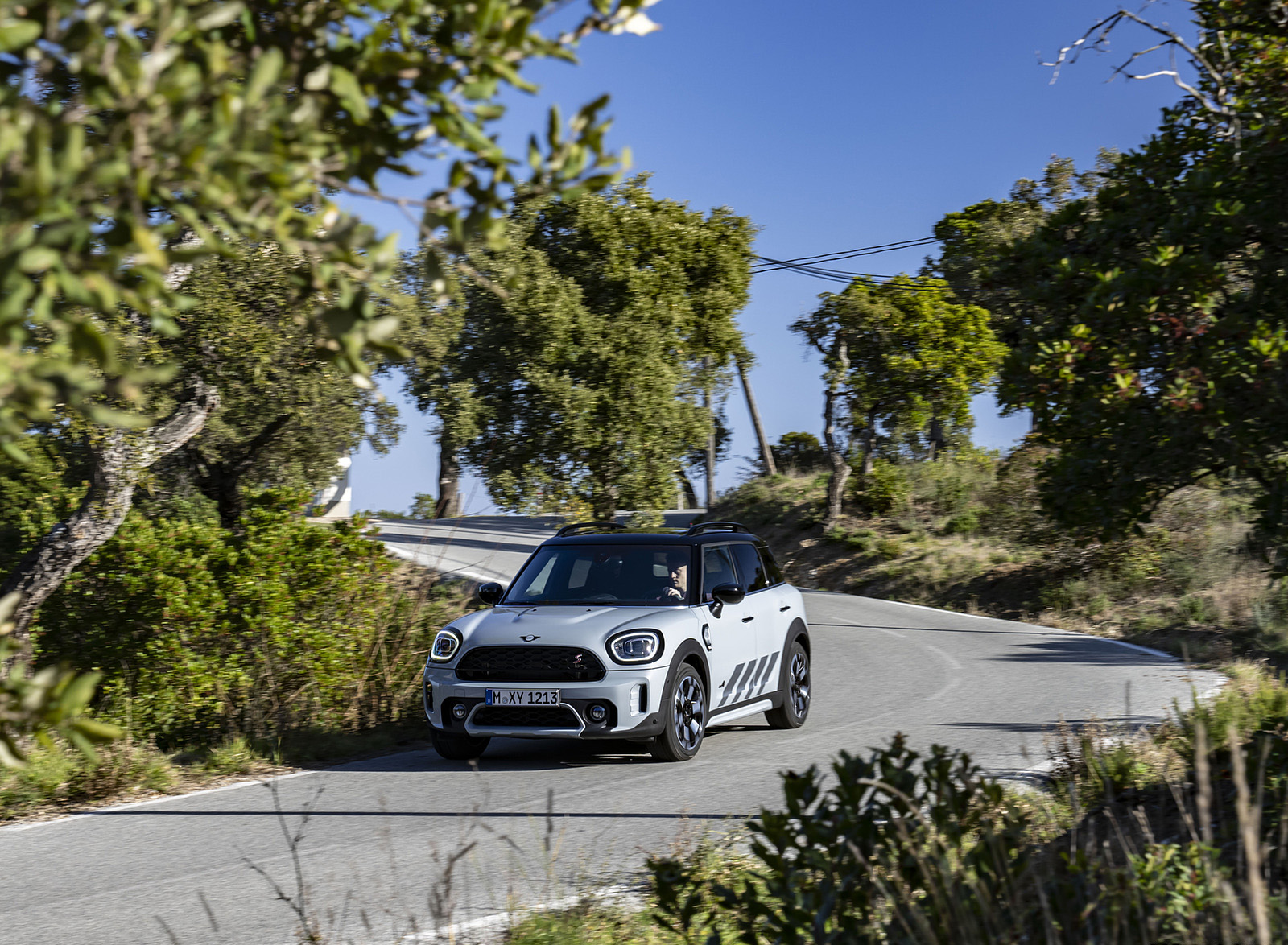2022 MINI Cooper S Countryman ALL4 Untamed Edition Front Three-Quarter Wallpapers (15)