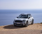 2022 MINI Cooper S Countryman ALL4 Untamed Edition Front Three-Quarter Wallpapers 150x120