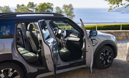 2022 MINI Cooper S Countryman ALL4 Untamed Edition Interior Wallpapers 450x275 (90)