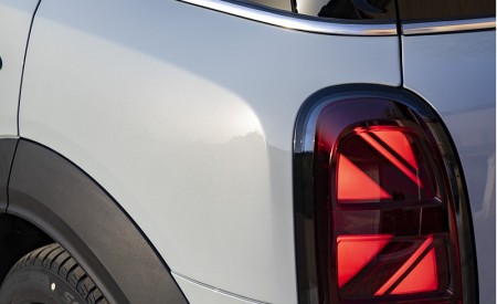 2022 MINI Cooper S Countryman ALL4 Untamed Edition Tail Light Wallpapers 450x275 (89)