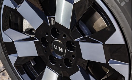 2022 MINI Cooper S Countryman ALL4 Untamed Edition Wheel Wallpapers 450x275 (76)