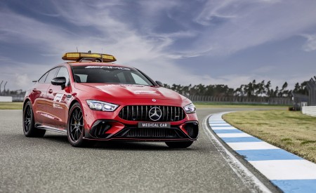 2022 Mercedes-AMG GT 63 S F1 Medical Car Front Three-Quarter Wallpapers 450x275 (7)