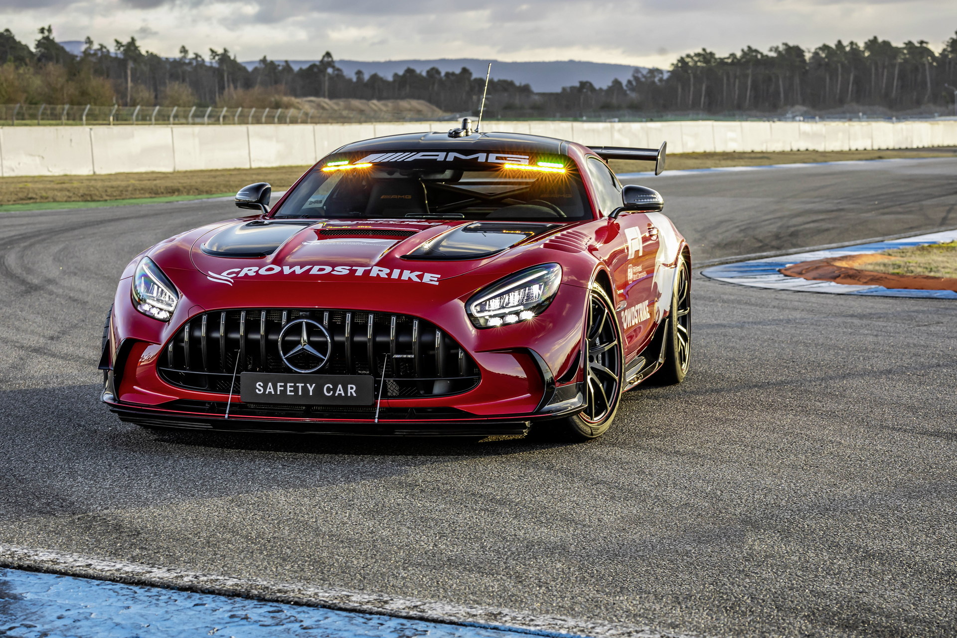 2022 Mercedes-AMG GT Black Series F1 Safety Car Front Wallpapers (15)