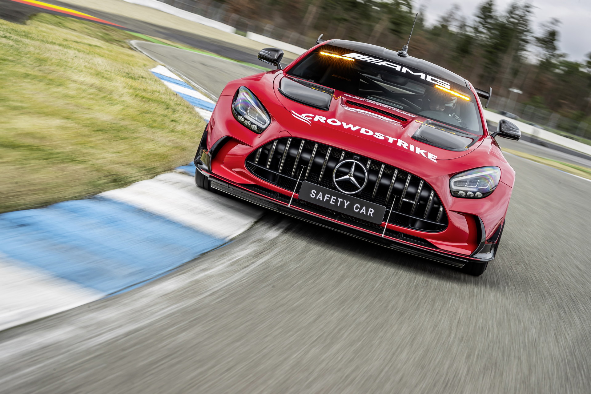 2022 Mercedes-AMG GT Black Series F1 Safety Car Front Wallpapers (2)