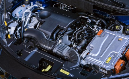 2022 Nissan JUKE Hybrid Engine Wallpapers 450x275 (89)