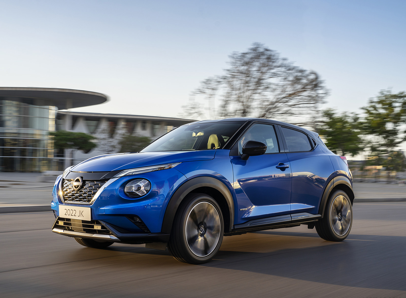 2022 Nissan JUKE Hybrid Front Three-Quarter Wallpapers  (13)
