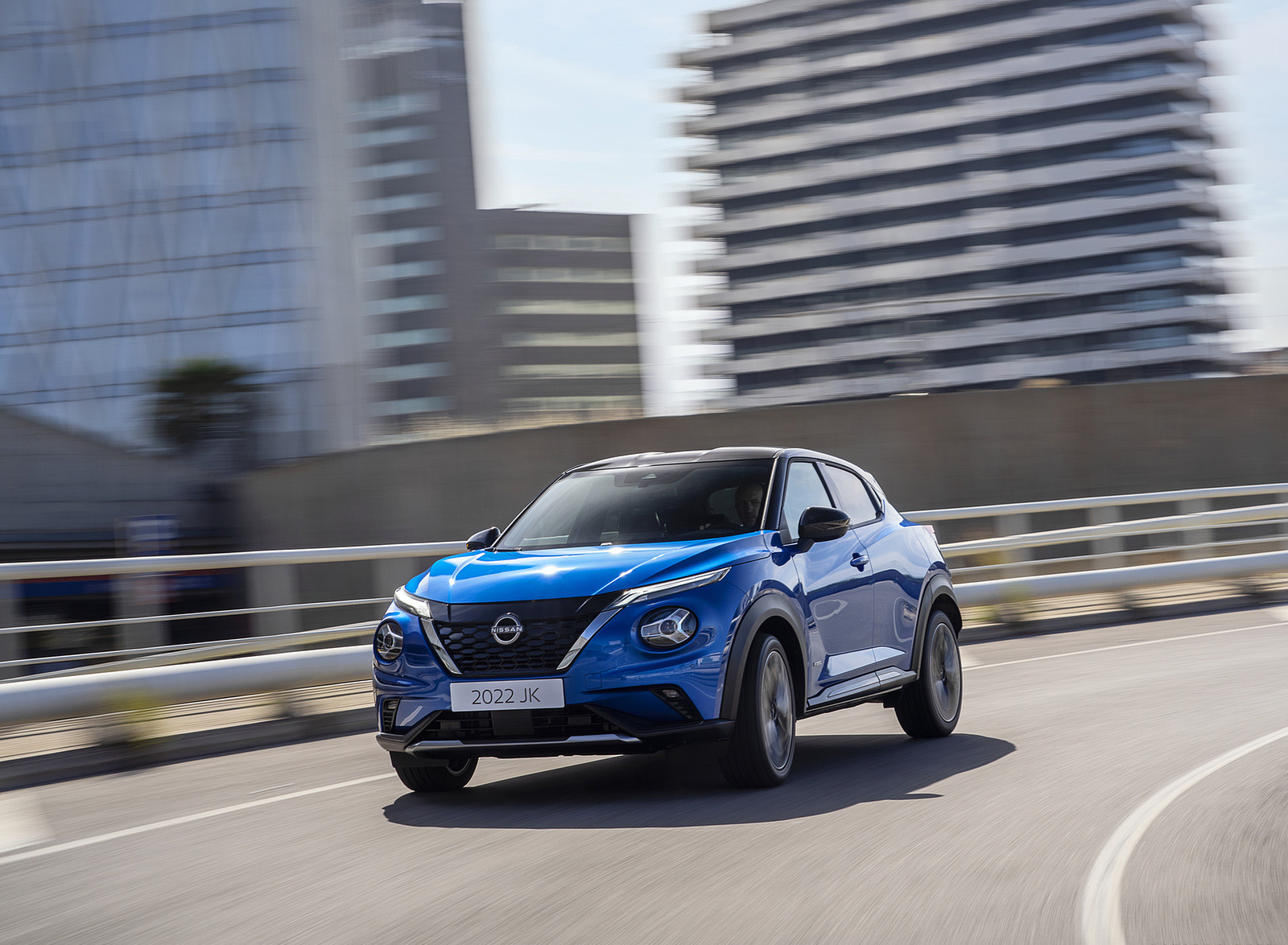 2022 Nissan JUKE Hybrid Front Three-Quarter Wallpapers  (10)