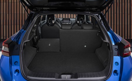 2022 Nissan JUKE Hybrid Trunk Wallpapers 450x275 (75)