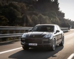 2022 Porsche Cayenne Platinum Edition (Color: Jet Black Metallic) Front Wallpapers 150x120 (6)