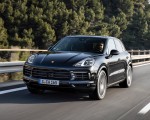 2022 Porsche Cayenne Platinum Edition (Color: Jet Black Metallic) Front Wallpapers 150x120 (2)