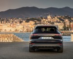 2022 Porsche Cayenne Platinum Edition (Color: Jet Black Metallic) Rear Wallpapers 150x120