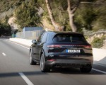 2022 Porsche Cayenne Platinum Edition (Color: Jet Black Metallic) Rear Wallpapers 150x120 (4)