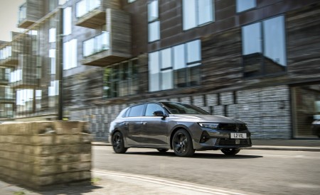 2022 Vauxhall Astra GS Line Front Three-Quarter Wallpapers 450x275 (20)