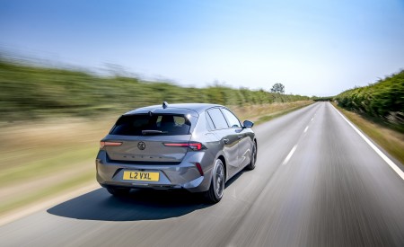 2022 Vauxhall Astra GS Line Rear Three-Quarter Wallpapers 450x275 (6)