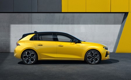 2022 Vauxhall Astra Side Wallpapers 450x275 (10)