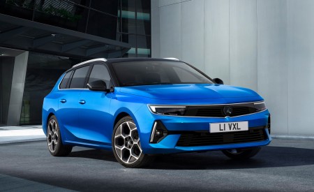 2022 Vauxhall Astra Sports Tourer Front Three-Quarter Wallpapers 450x275 (7)