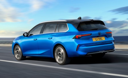 2022 Vauxhall Astra Sports Tourer Rear Three-Quarter Wallpapers 450x275 (5)