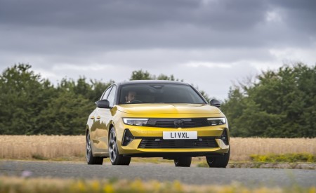 2022 Vauxhall Astra Ultimate Front Wallpapers 450x275 (43)