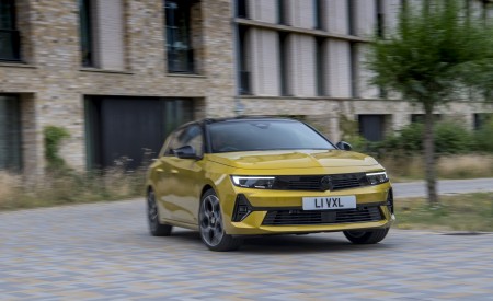 2022 Vauxhall Astra Ultimate Front Wallpapers 450x275 (60)