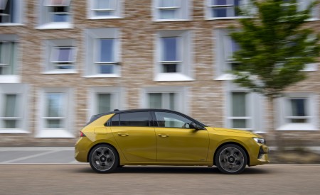 2022 Vauxhall Astra Ultimate Side Wallpapers 450x275 (58)