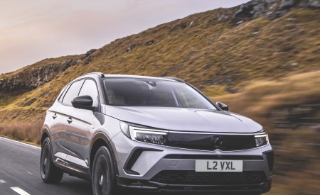 2022 Vauxhall Grandland GS Line Front Three-Quarter Wallpapers 450x275 (4)