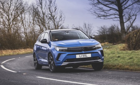2022 Vauxhall Grandland Ultimate Front Three-Quarter Wallpapers 450x275 (39)