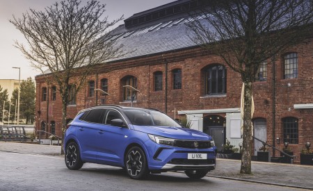 2022 Vauxhall Grandland Ultimate Front Three-Quarter Wallpapers 450x275 (64)